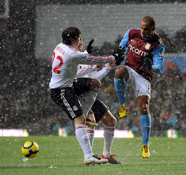 接触更易受 接触更易受