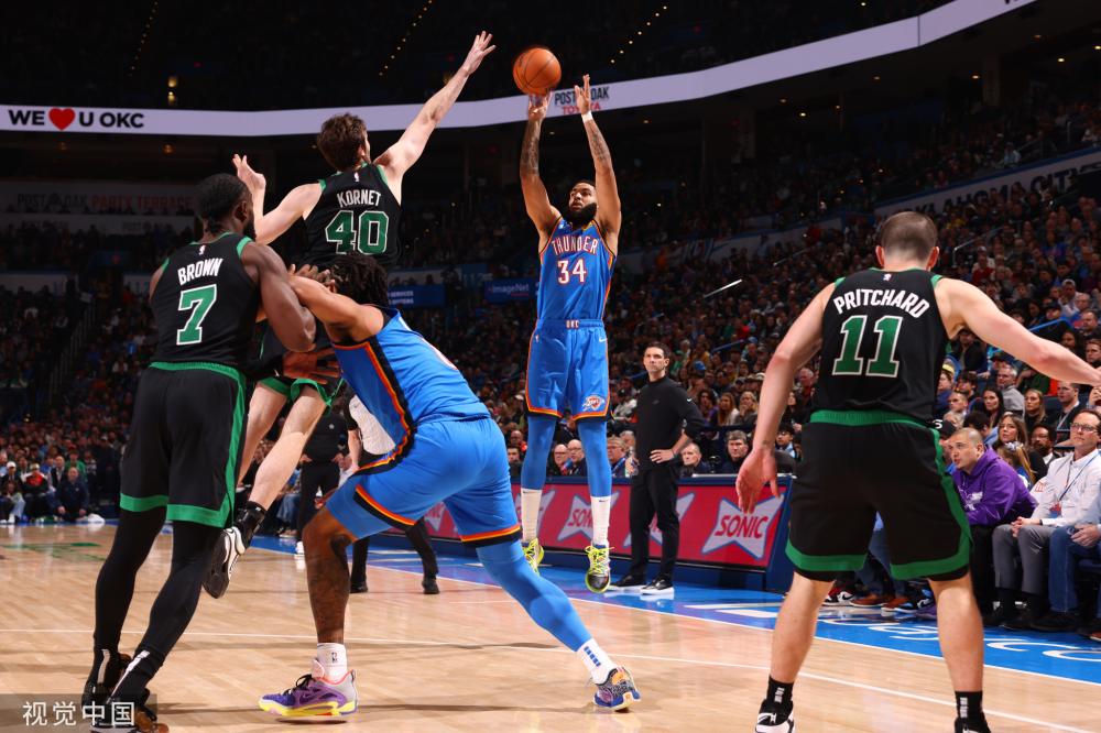 海海港两大 海海港两大