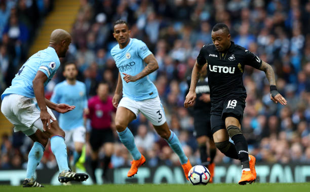 和球迷的支 和球迷的支