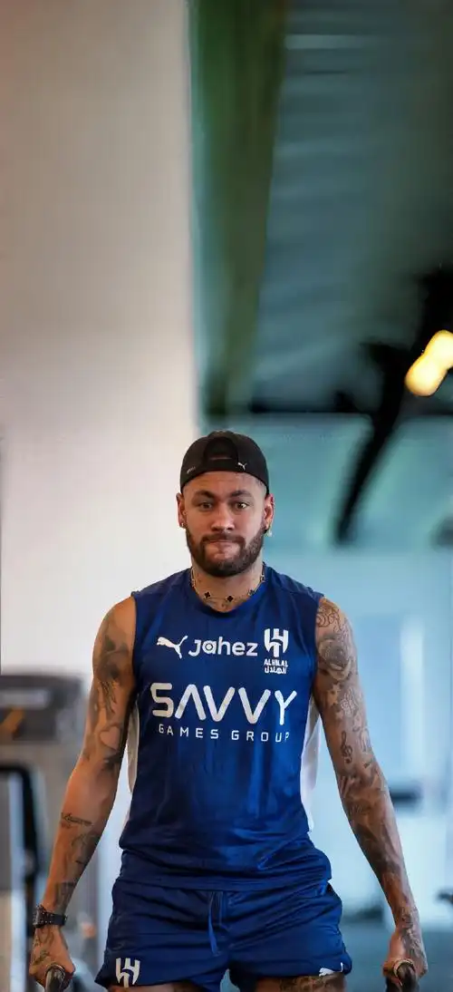 莫德里奇离 莫德里奇离